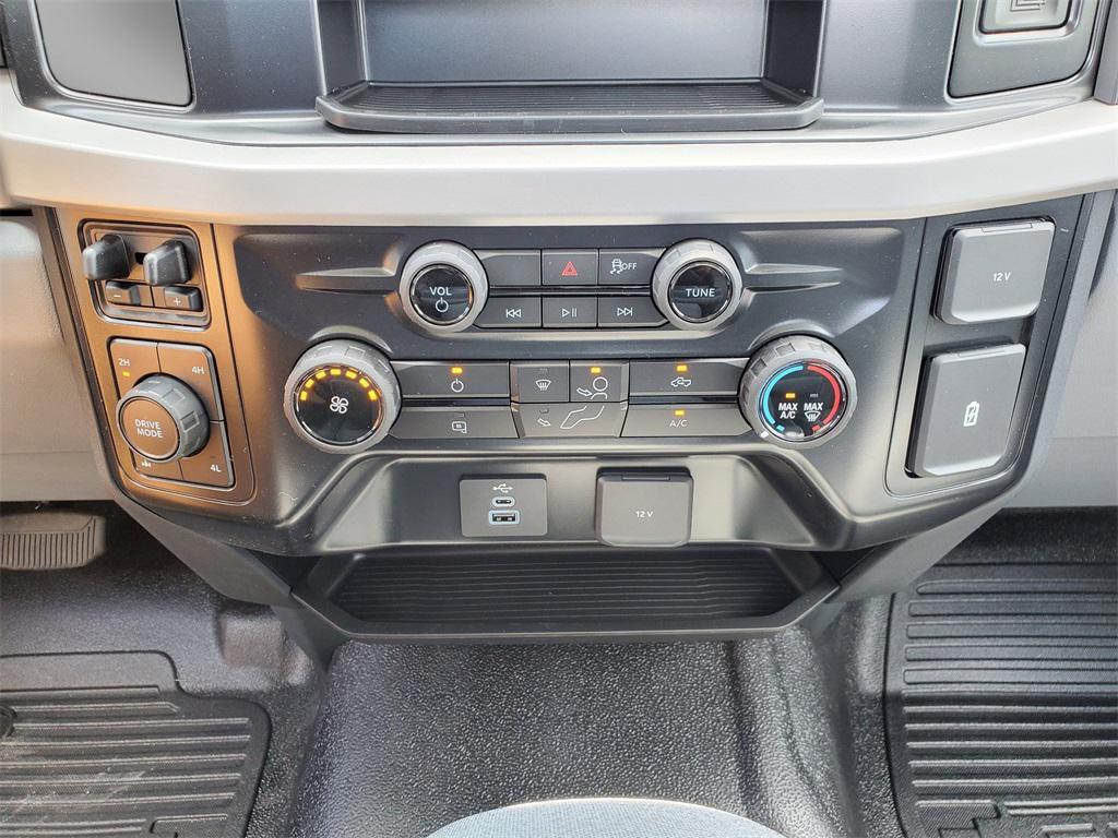 new 2025 Ford F-350 car, priced at $48,158