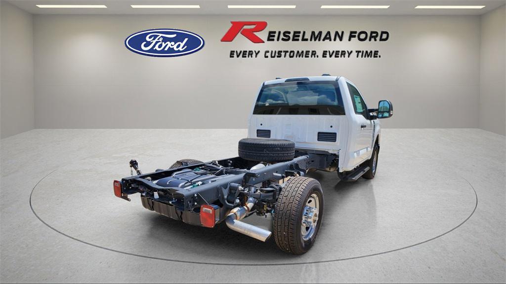 new 2025 Ford F-350 car, priced at $48,158