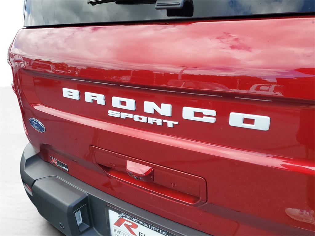 new 2025 Ford Bronco Sport car, priced at $33,300
