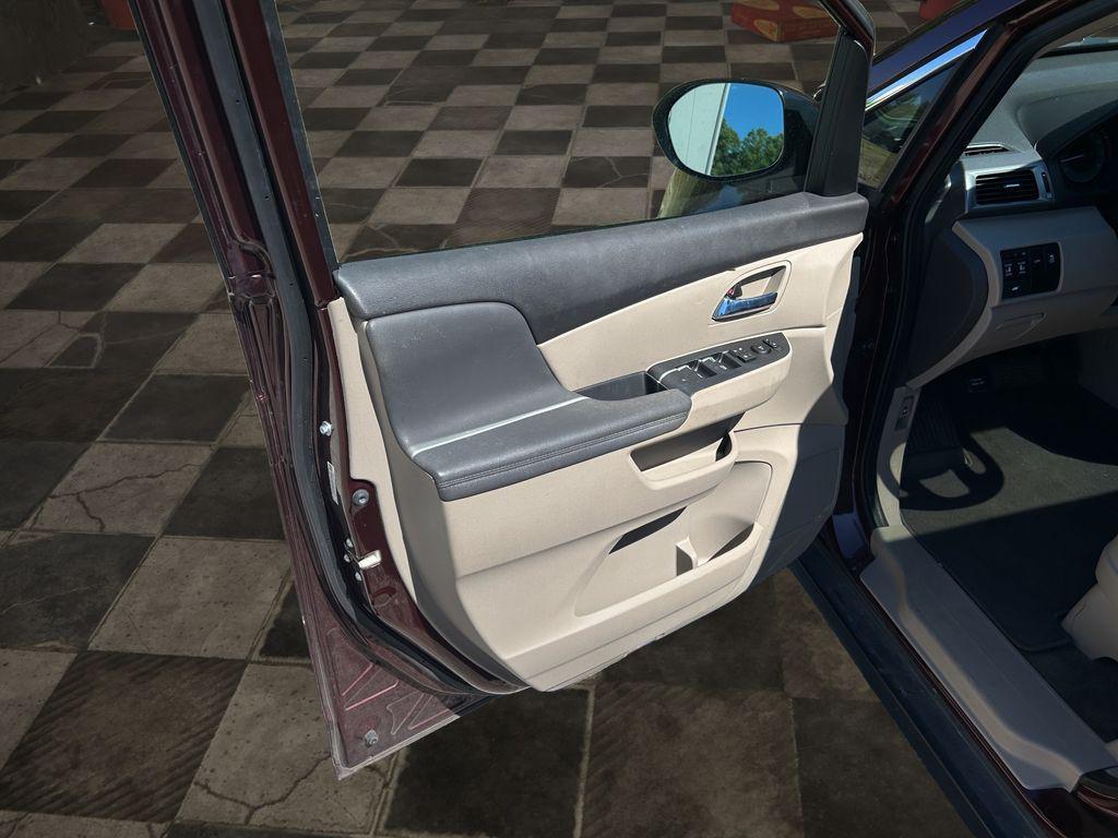 used 2015 Honda Odyssey car, priced at $19,299