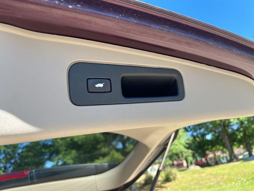 used 2015 Honda Odyssey car, priced at $19,299