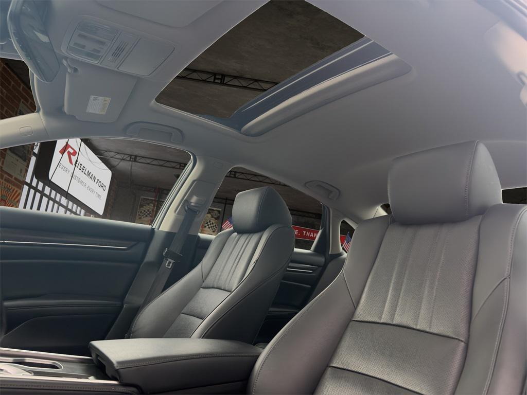 used 2022 Honda Accord Hybrid car, priced at $23,999