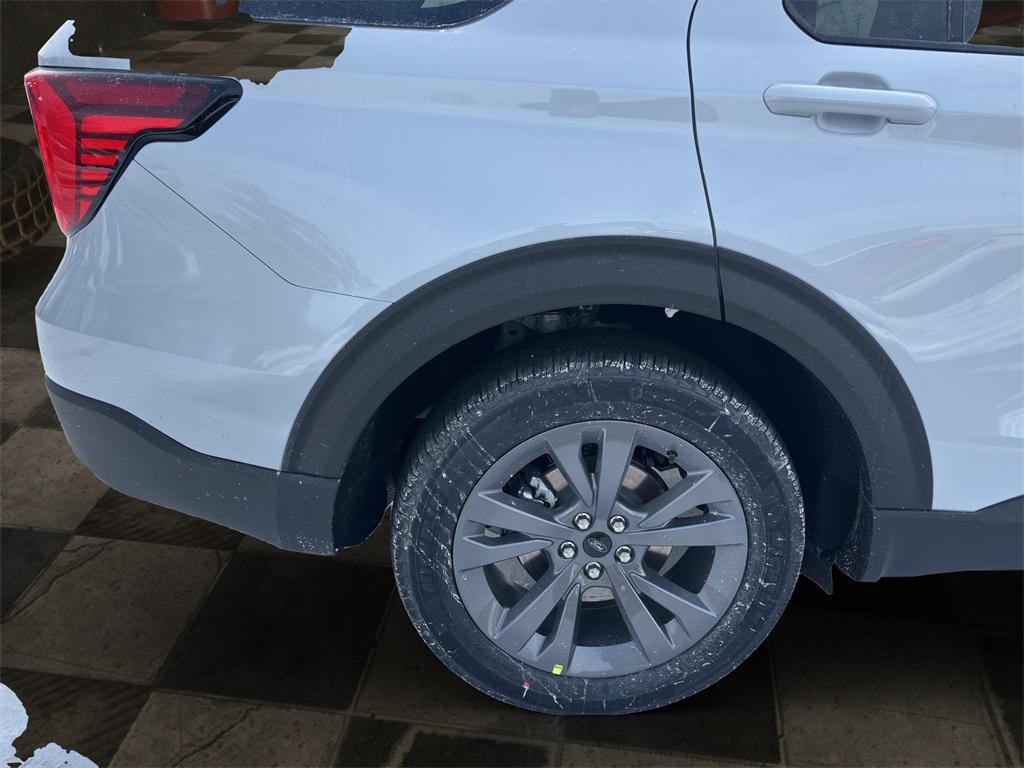 new 2026 Ford Explorer car, priced at $44,468