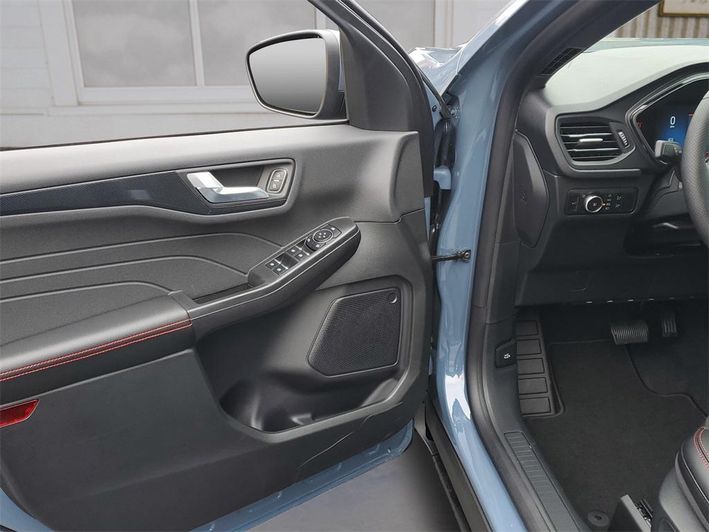 new 2026 Ford Escape car, priced at $35,430