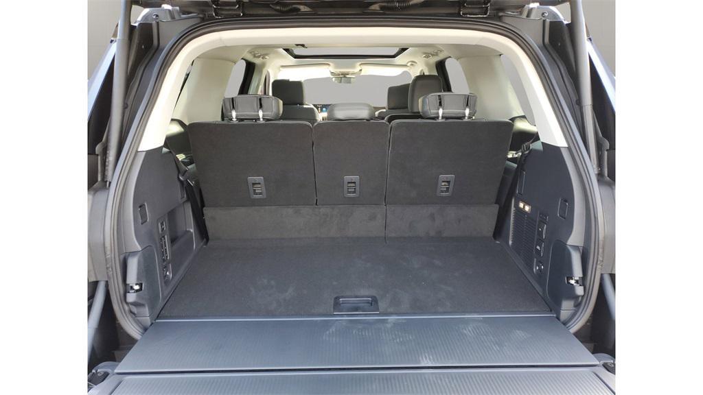 new 2025 Ford Expedition car, priced at $72,534