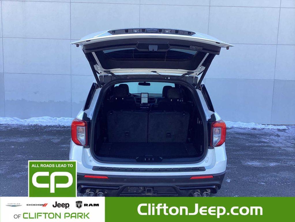 used 2022 Ford Explorer car, priced at $34,950