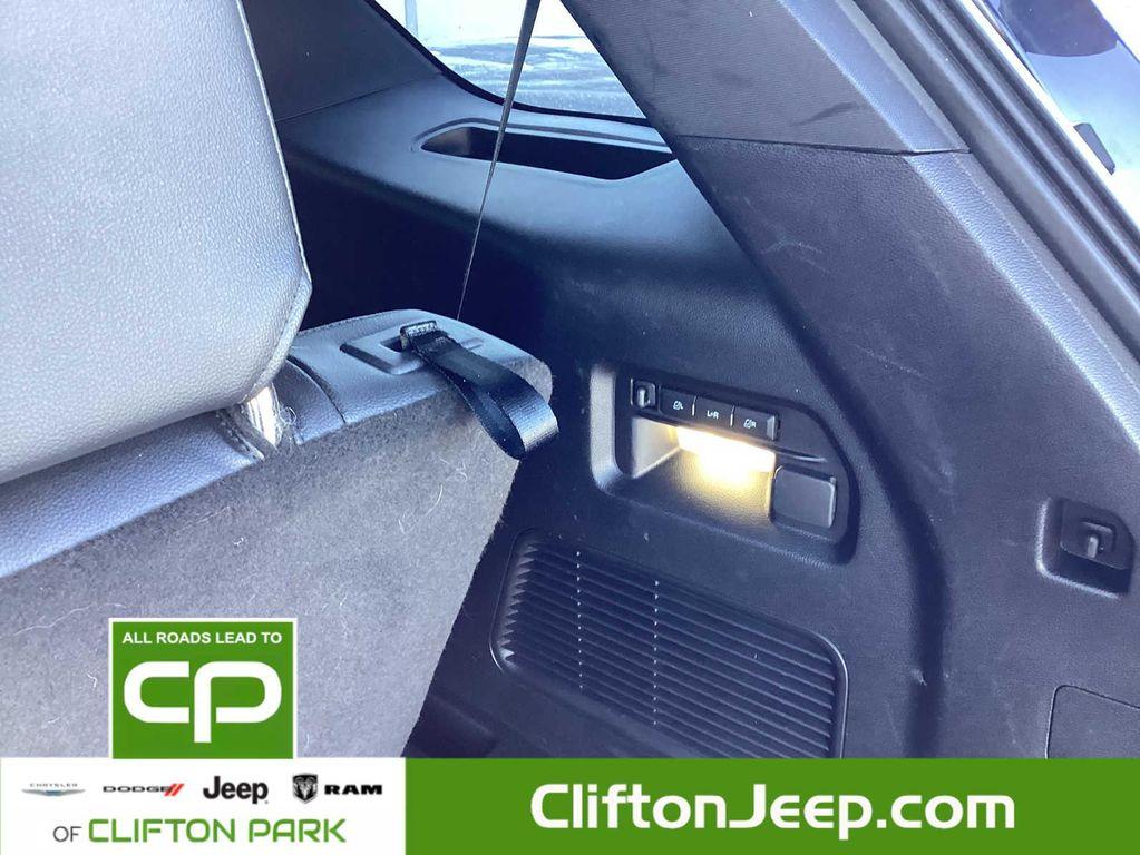 used 2022 Ford Explorer car, priced at $34,950