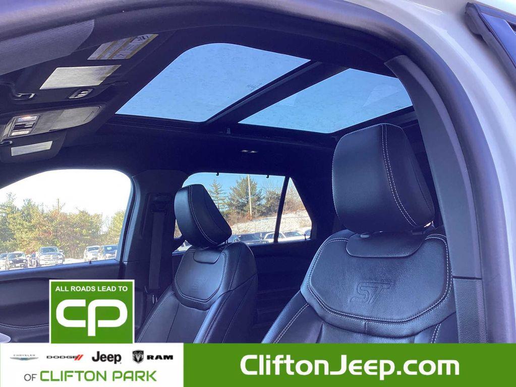 used 2022 Ford Explorer car, priced at $34,950