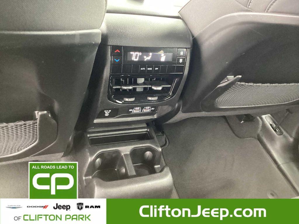 used 2022 Jeep Grand Cherokee L car, priced at $29,400