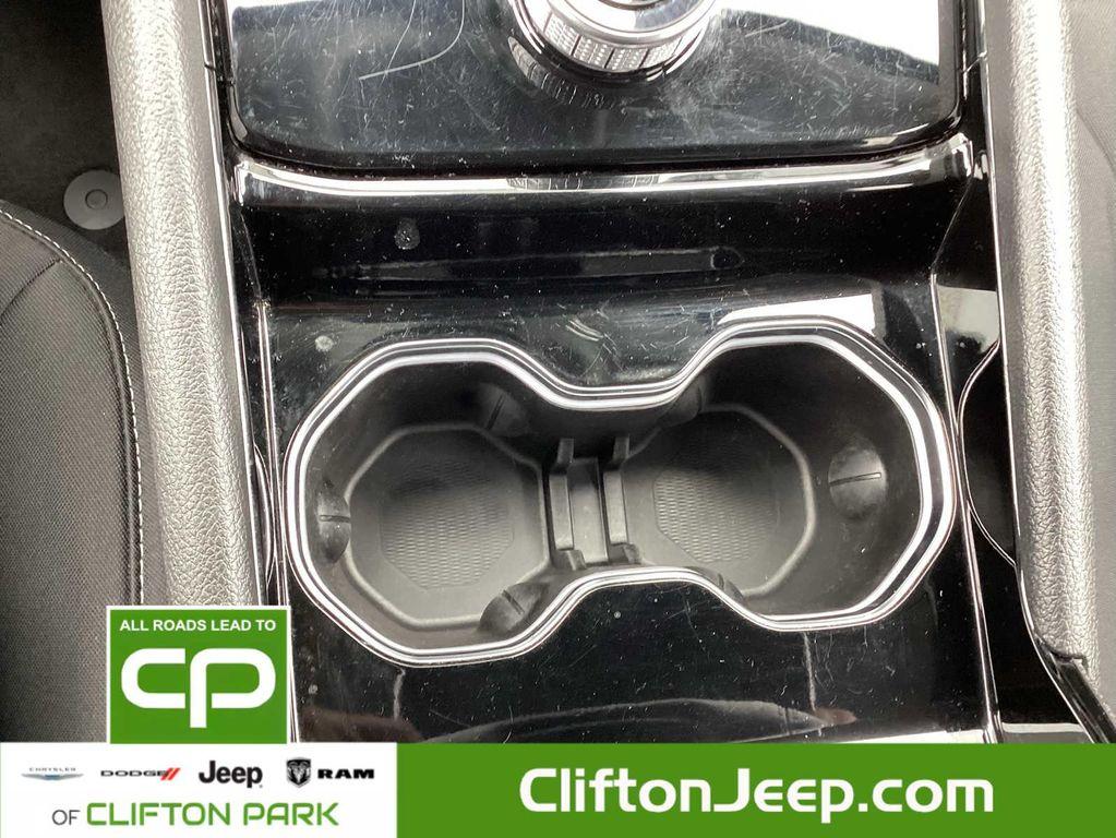 used 2022 Jeep Grand Cherokee L car, priced at $29,400