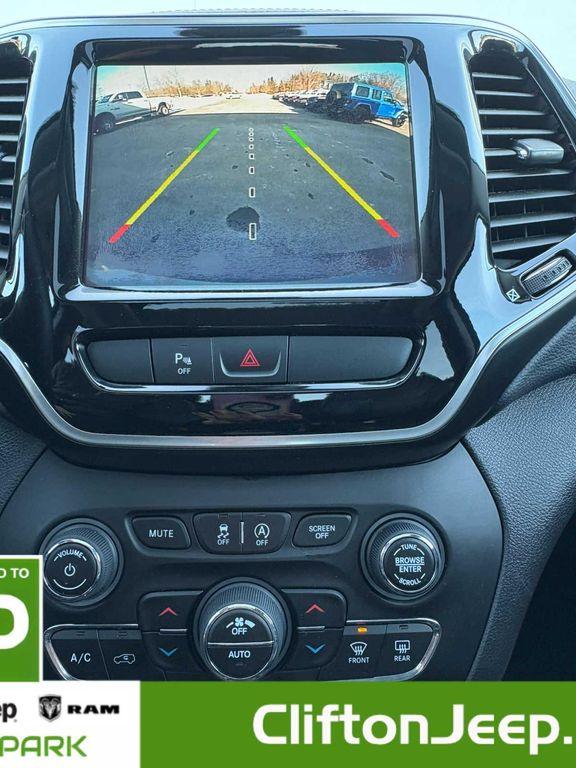 used 2020 Jeep Cherokee car, priced at $19,900