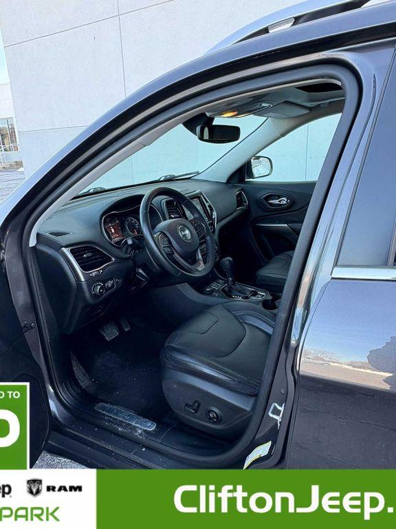 used 2020 Jeep Cherokee car, priced at $19,900