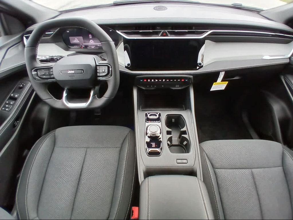new 2026 Jeep Cherokee car, priced at $38,610