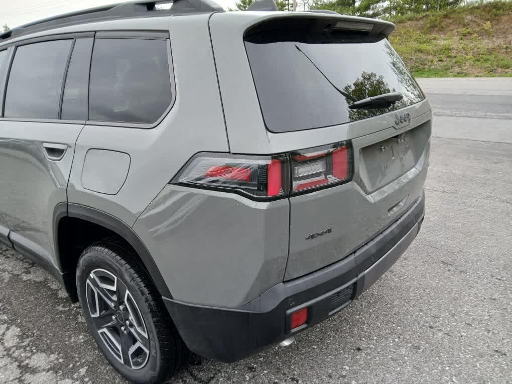 new 2026 Jeep Cherokee car, priced at $38,610