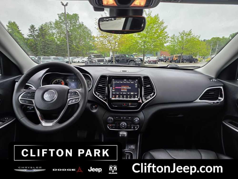 used 2022 Jeep Cherokee car, priced at $26,162