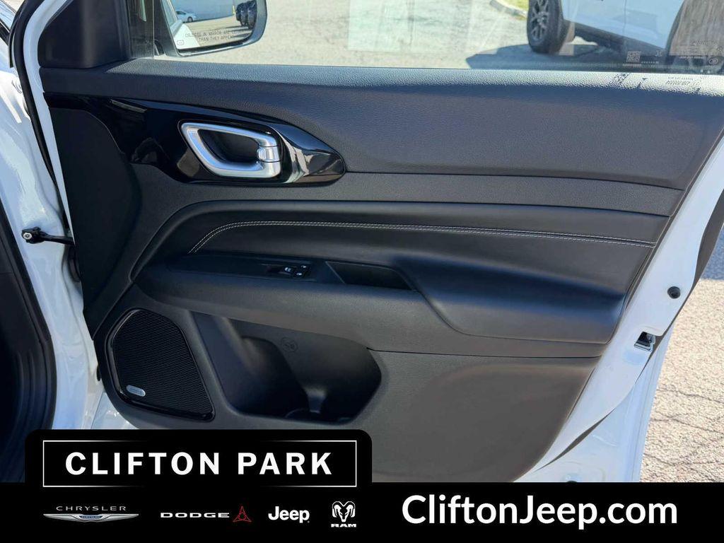 used 2023 Jeep Compass car, priced at $27,113