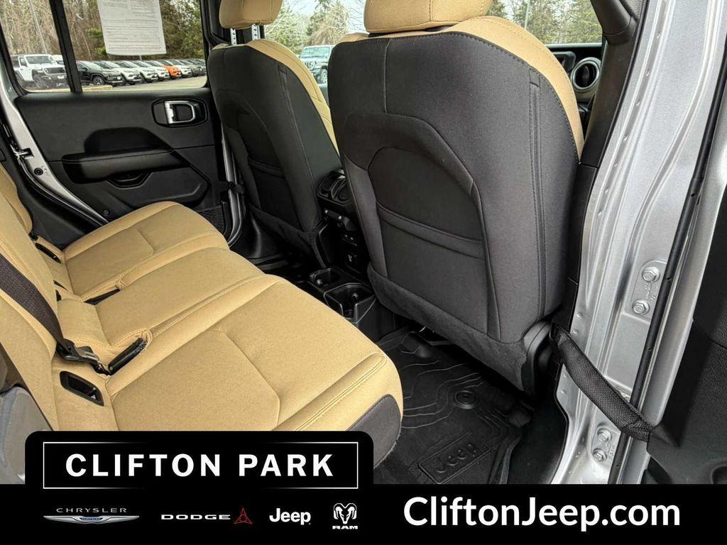 used 2020 Jeep Gladiator car, priced at $28,486