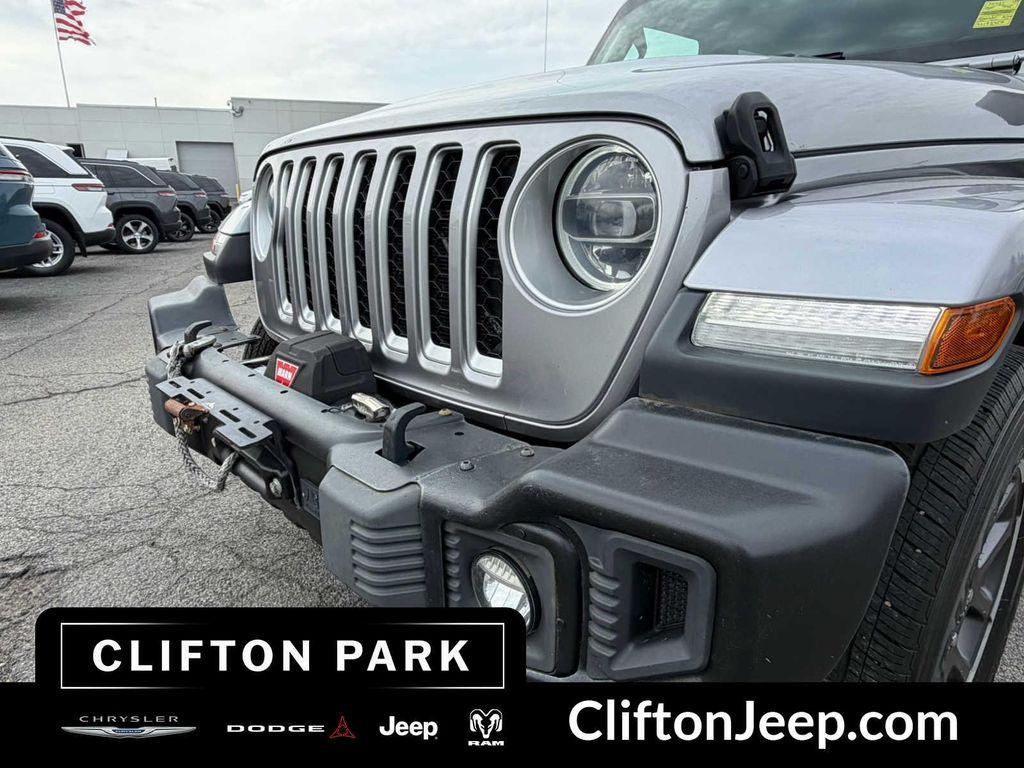 used 2020 Jeep Gladiator car, priced at $28,486