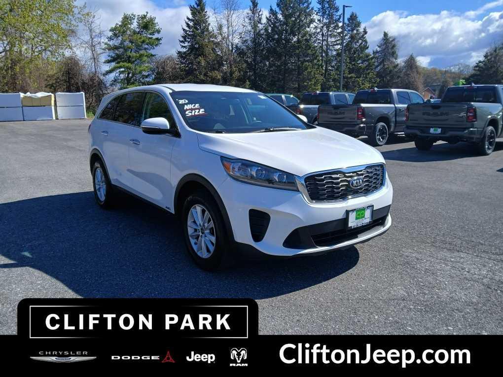 used 2020 Kia Sorento car, priced at $18,999