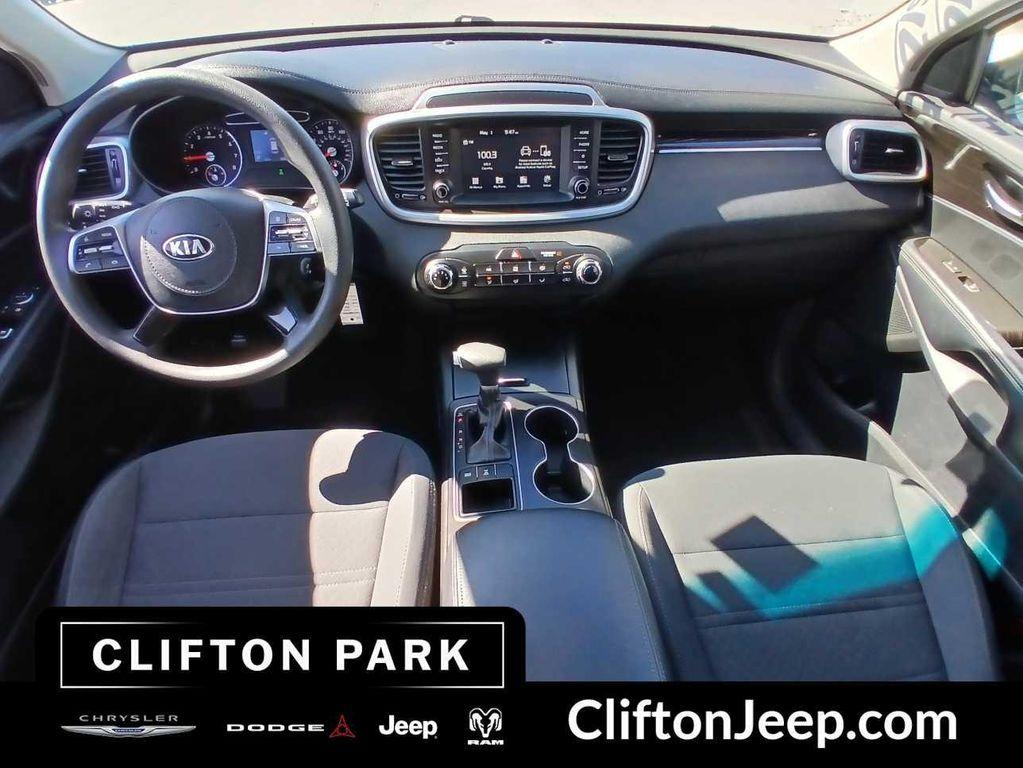 used 2020 Kia Sorento car, priced at $18,999