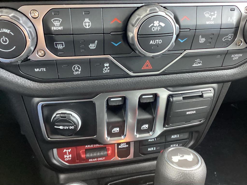 new 2026 Jeep Wrangler car, priced at $50,625