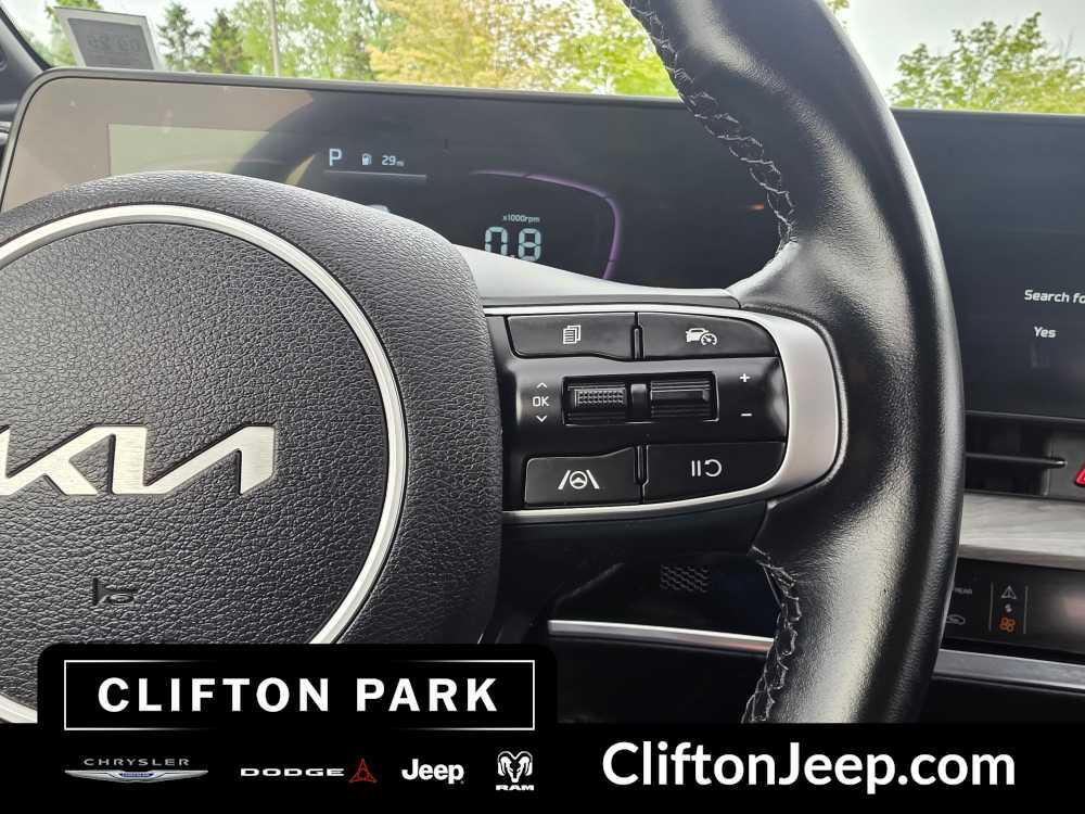 used 2024 Kia Sportage car, priced at $29,092
