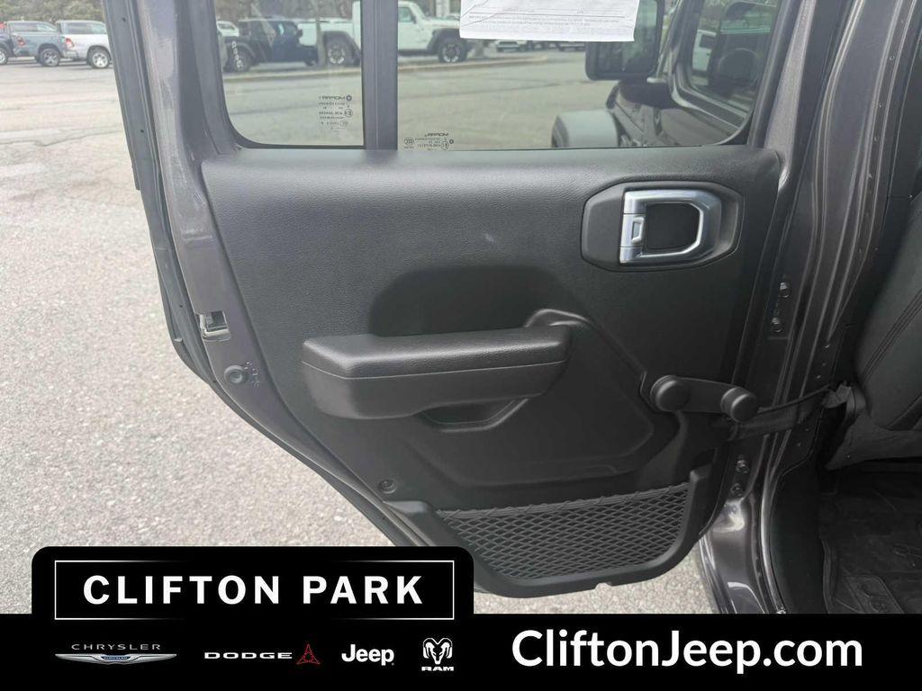 used 2022 Jeep Wrangler Unlimited car, priced at $28,960