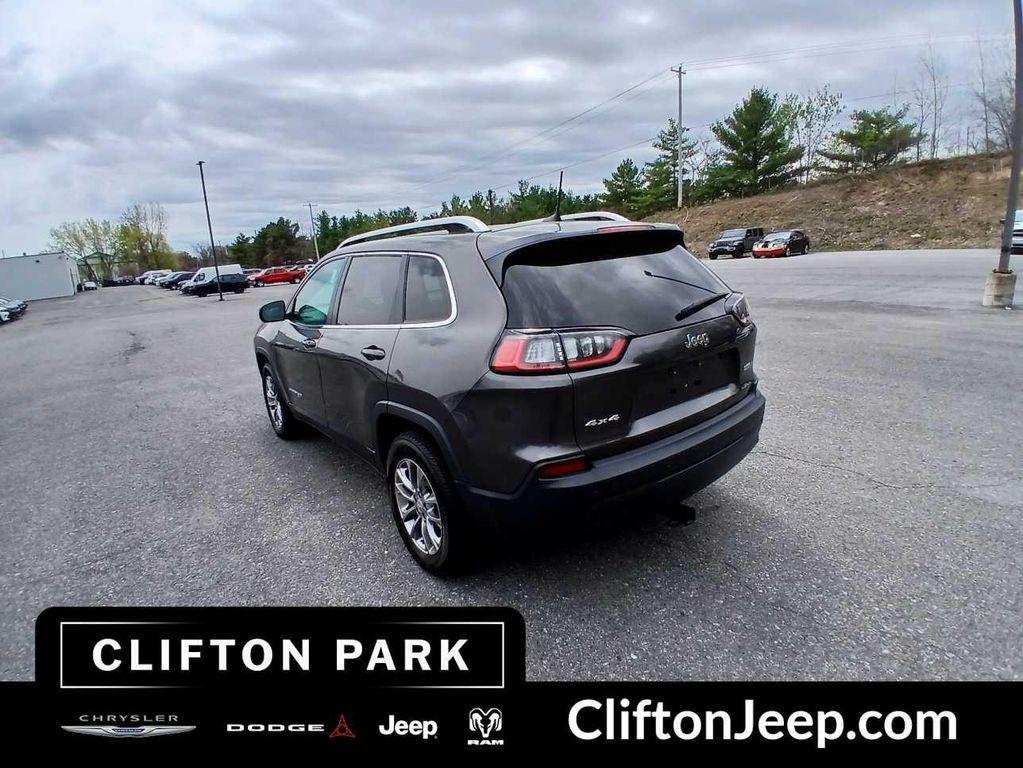 used 2019 Jeep Cherokee car, priced at $17,048