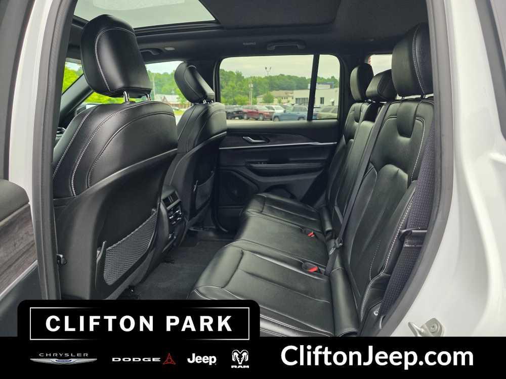 used 2025 Jeep Grand Cherokee car, priced at $39,037