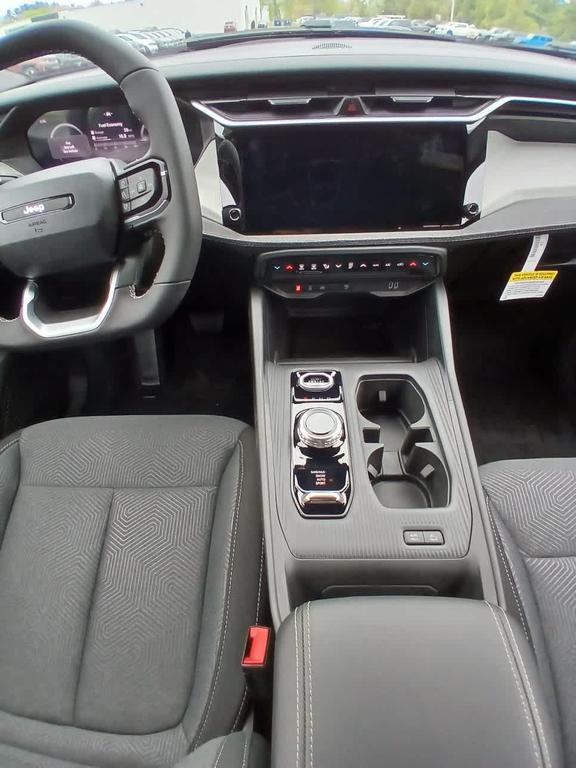 new 2026 Jeep Cherokee car, priced at $38,315