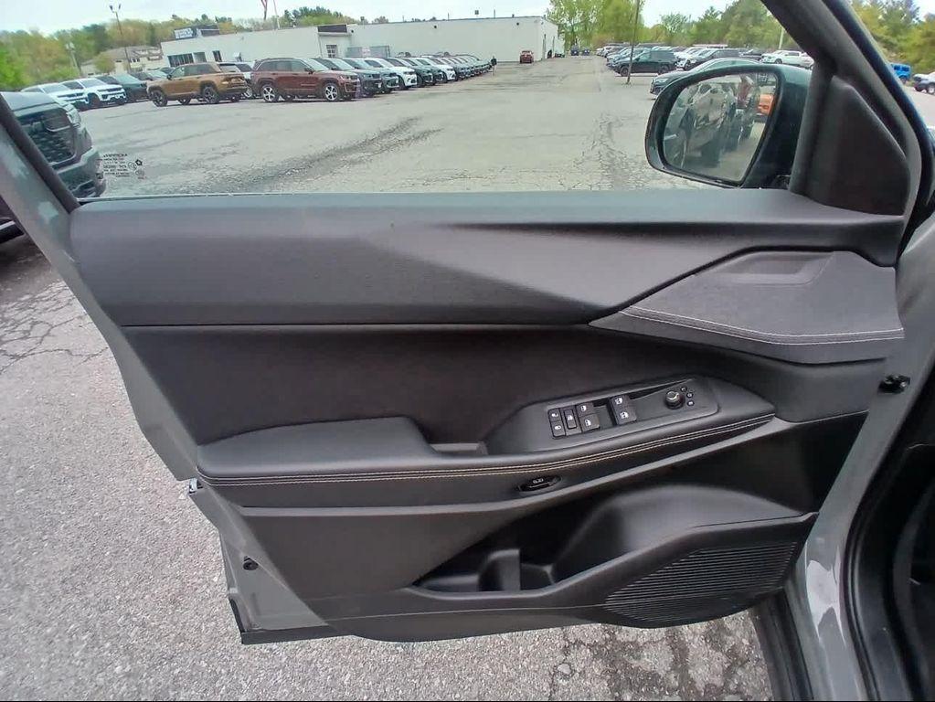 new 2026 Jeep Cherokee car, priced at $38,315