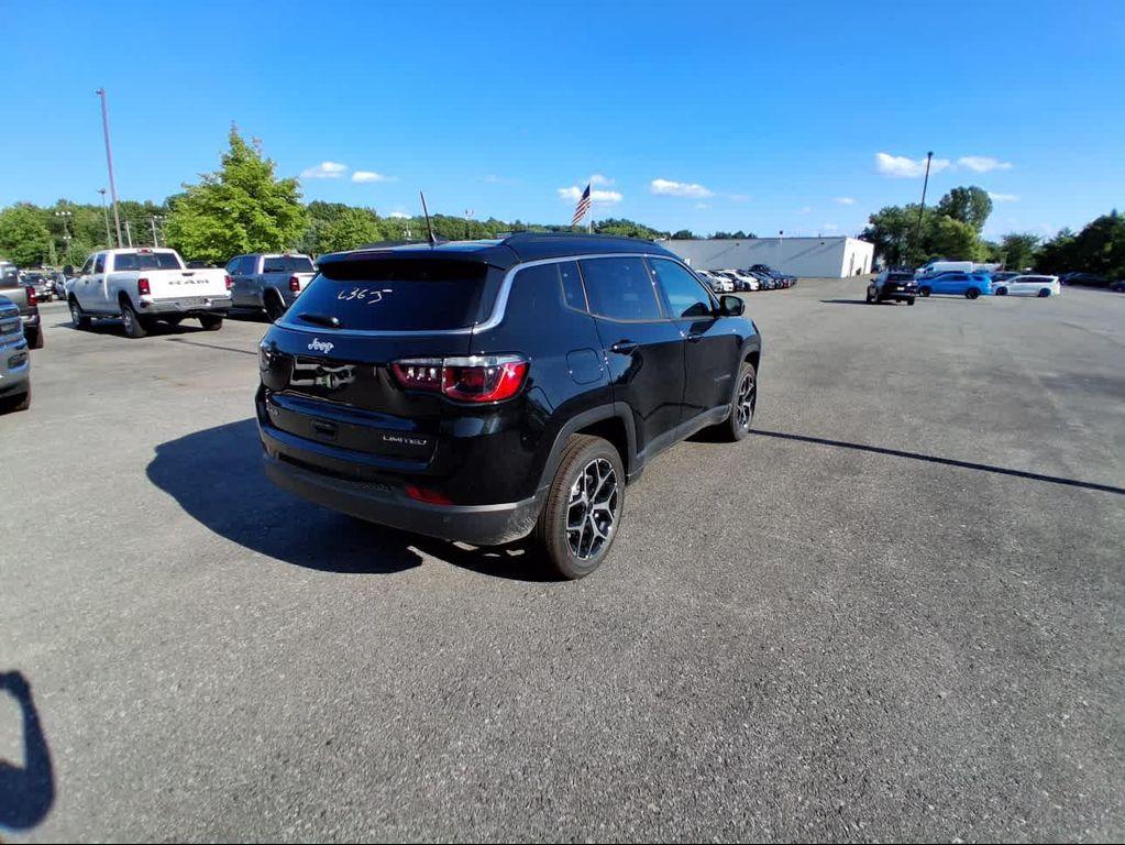 new 2026 Jeep Compass car, priced at $34,140