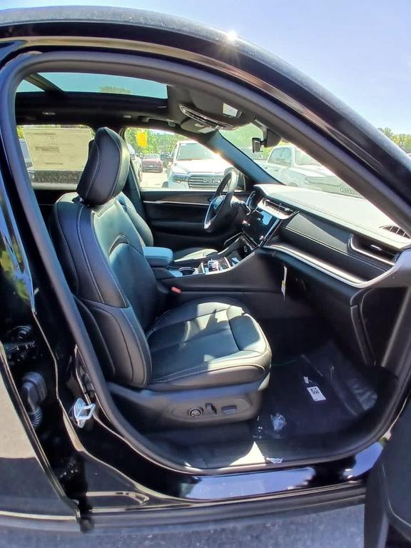 new 2026 Jeep Grand Cherokee car, priced at $46,836