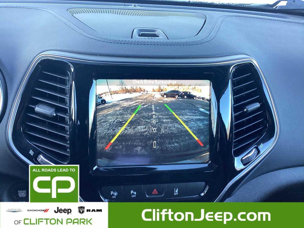 used 2019 Jeep Cherokee car, priced at $17,400