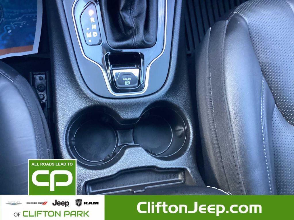 used 2019 Jeep Cherokee car, priced at $17,400