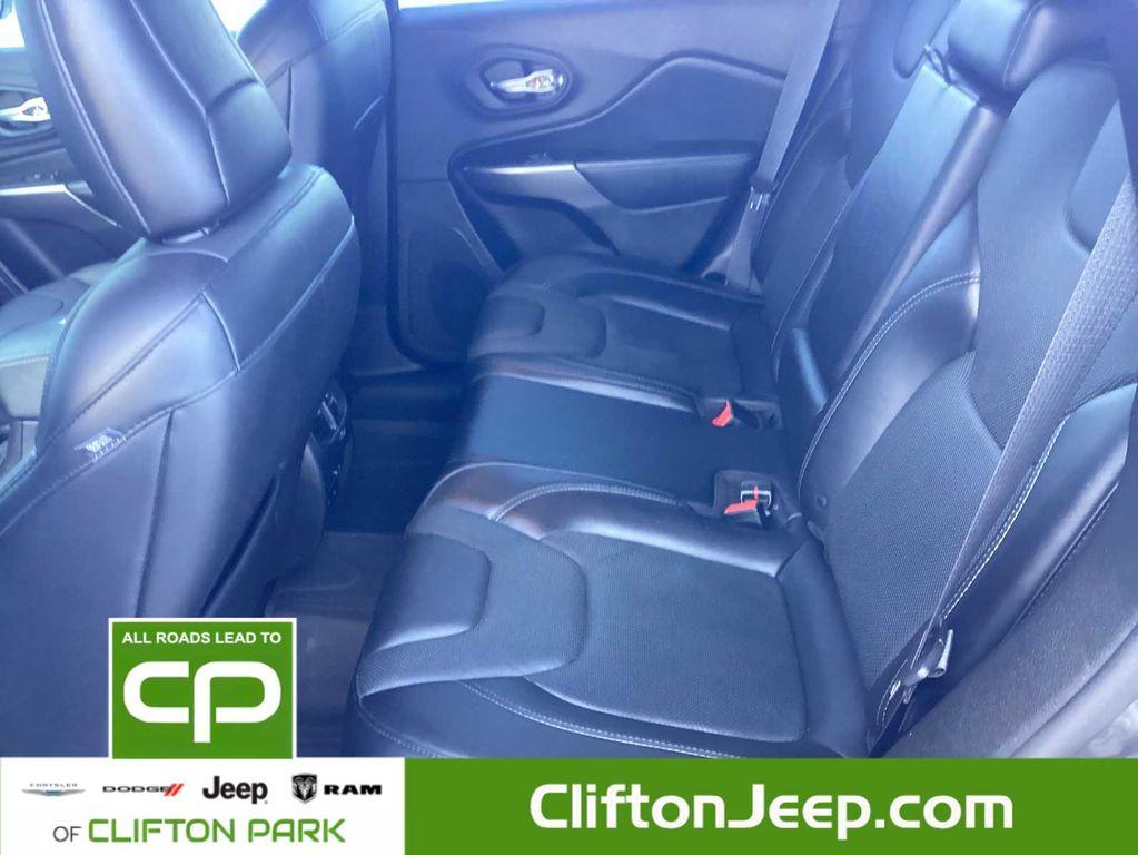 used 2019 Jeep Cherokee car, priced at $17,400