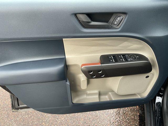 new 2025 Ford Maverick car, priced at $36,386