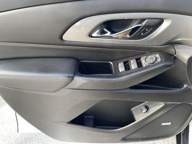 used 2019 Chevrolet Traverse car, priced at $18,000