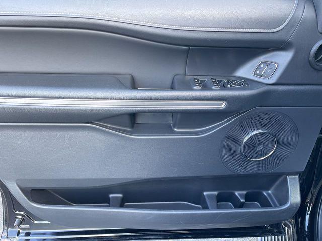 used 2024 Ford Expedition car, priced at $48,000