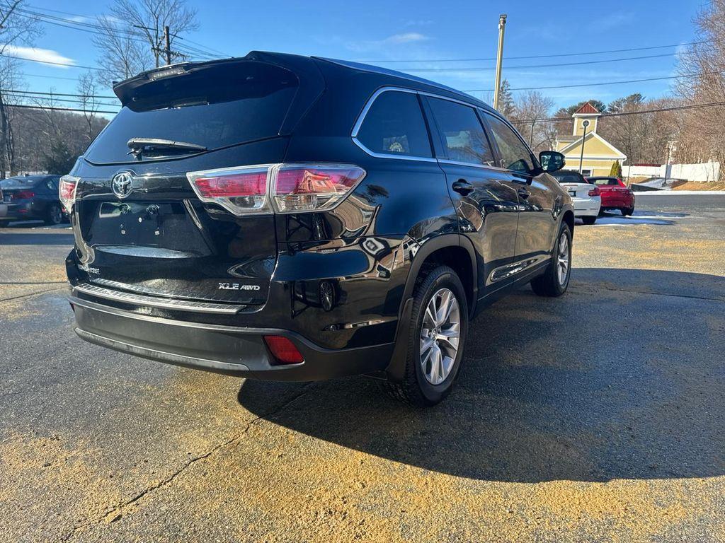 used 2014 Toyota Highlander car, priced at $12,990