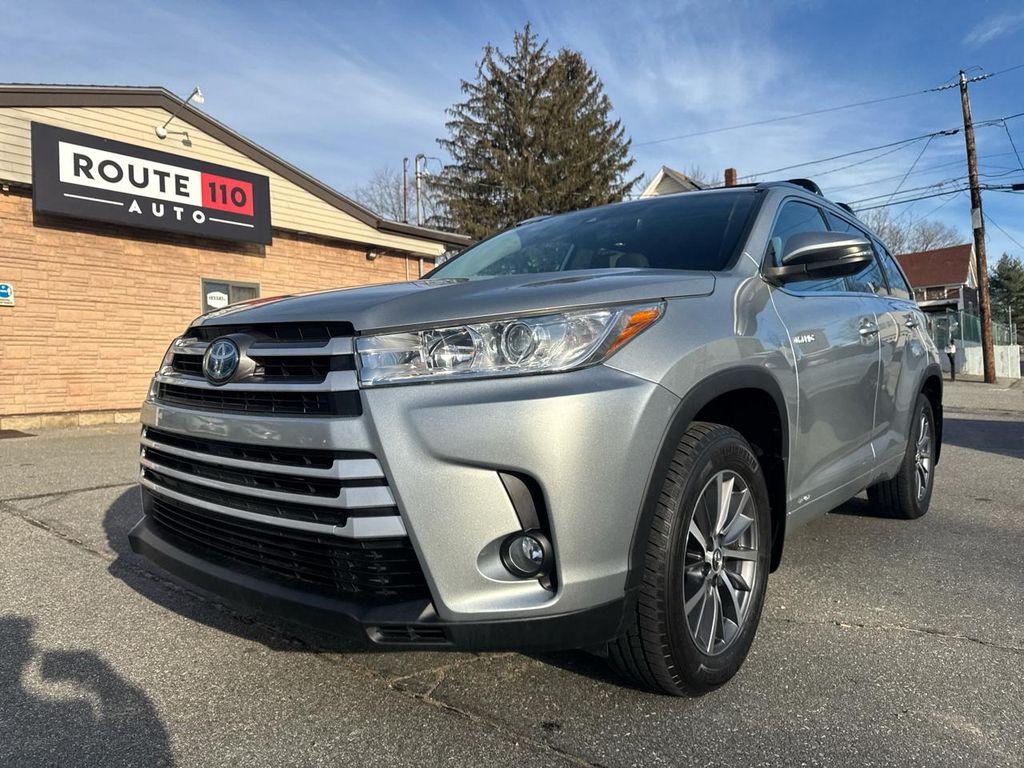 used 2018 Toyota Highlander Hybrid car, priced at $24,990