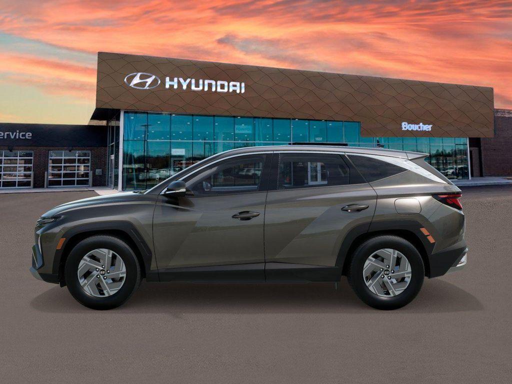 new 2026 Hyundai TUCSON Hybrid car, priced at $34,052