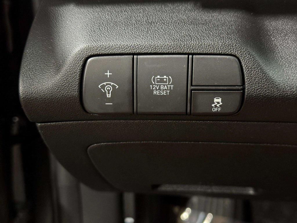 used 2025 Hyundai ELANTRA HEV car, priced at $25,499