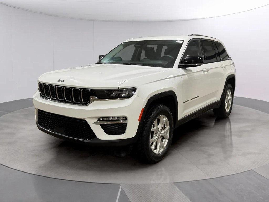 used 2023 Jeep Grand Cherokee car, priced at $28,999