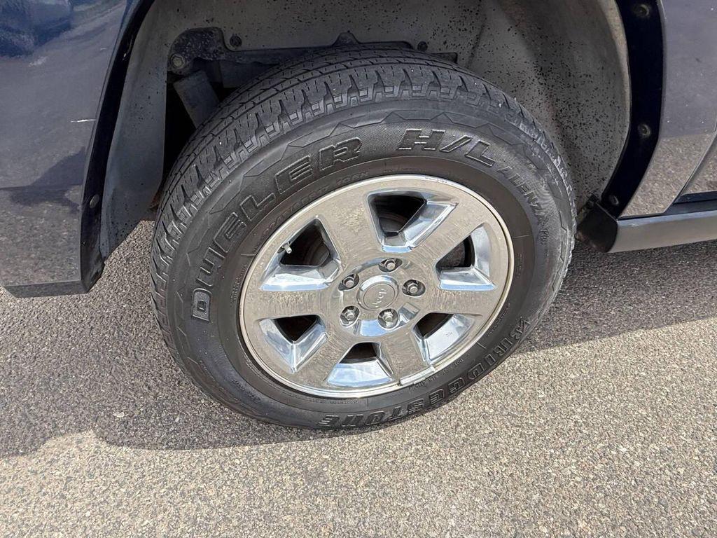used 2006 Jeep Commander car, priced at $10,795
