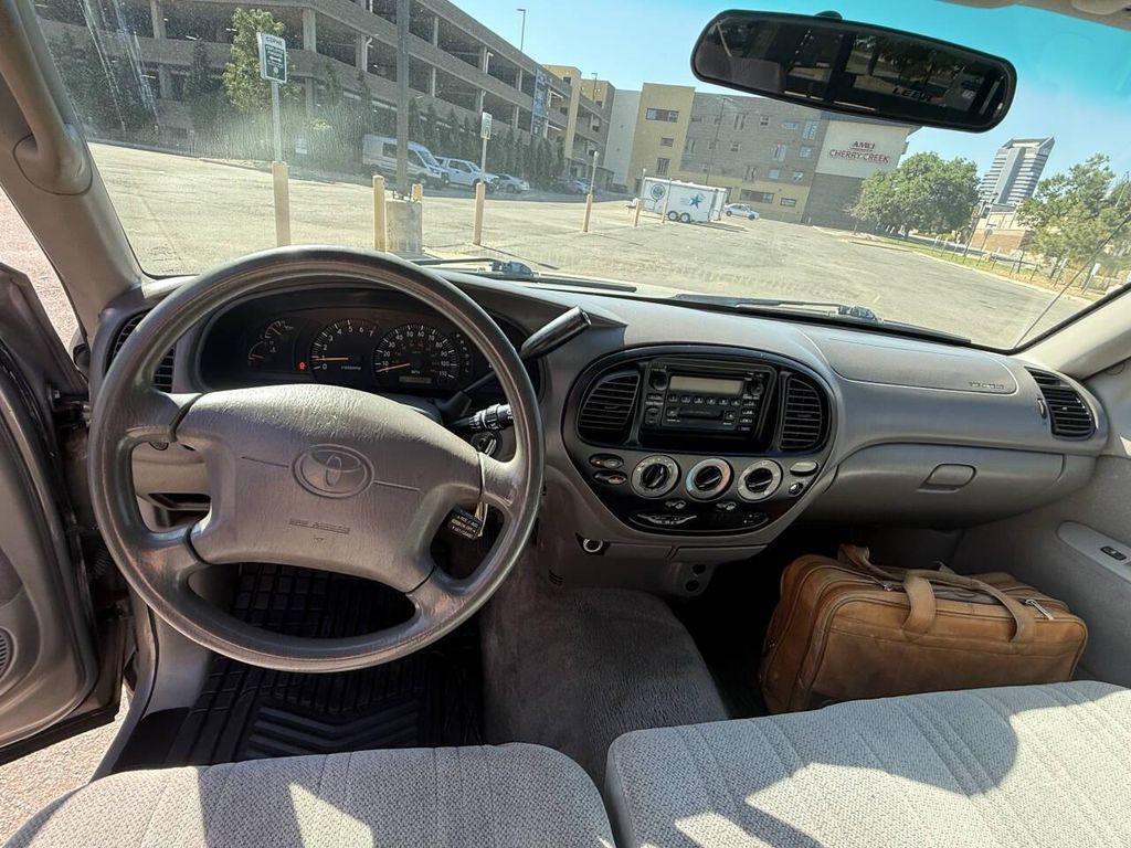 used 2000 Toyota Tundra car, priced at $13,795