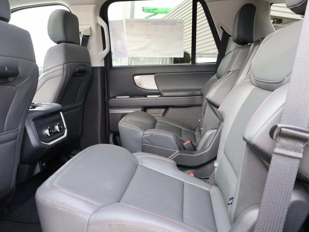 new 2025 Ford Expedition car, priced at $72,958