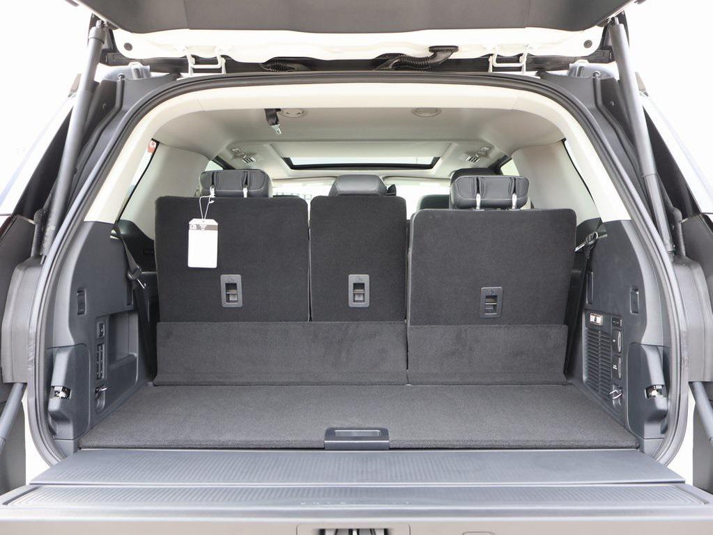 new 2025 Ford Expedition car, priced at $72,958