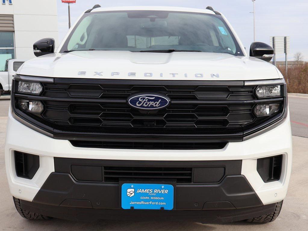 new 2025 Ford Expedition car, priced at $72,958