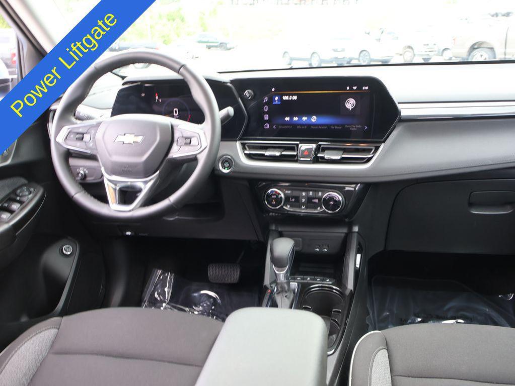 used 2024 Chevrolet TrailBlazer car, priced at $22,869